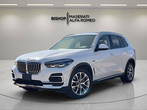 Used 2023 BMW X5 xDrive45e image 4