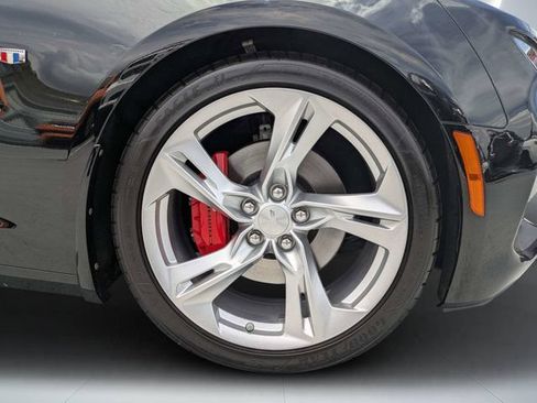 Used 2024 Chevrolet Camaro SS RWD image 10