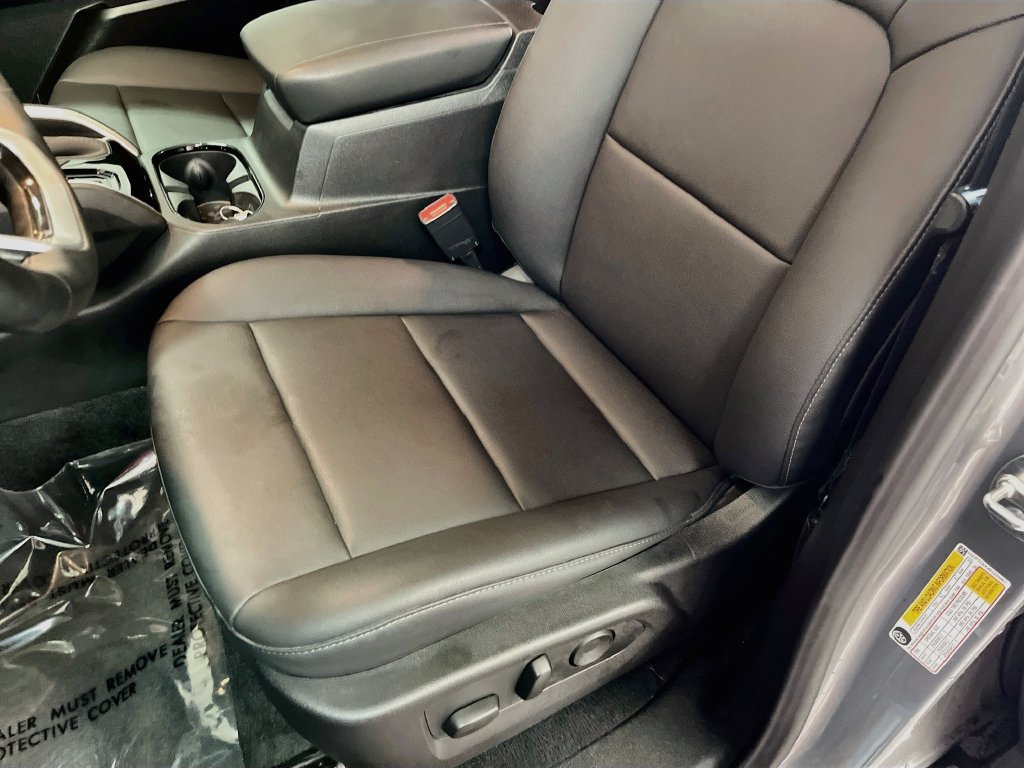 Used 2025 Chevrolet Colorado LT w/ LT Convenience Package AWD/4WD image 19