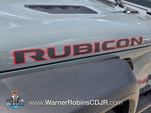 Used 2024 Jeep Wrangler Unlimited Rubicon w/ Convenience Group AWD/4WD image 18