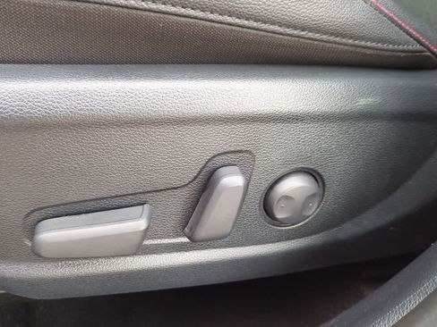 Used 2024 Kia Soul GT-Line w/ GT-Line Technology Package FWD image 16