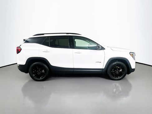 Used 2023 GMC Terrain AT4 AWD/4WD image 4