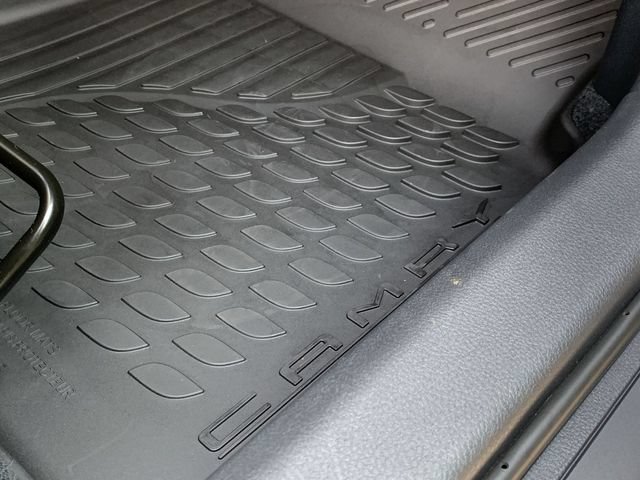 Used 2026 Toyota Camry SE FWD image 11