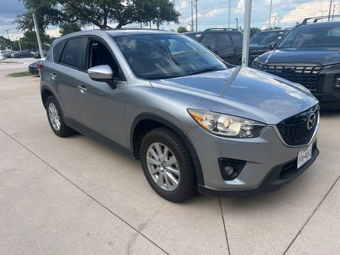Used 2015 MAZDA CX-5 Touring FWD image 2