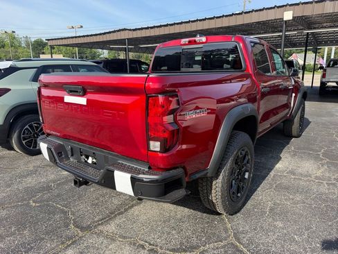New 2026 Chevrolet Colorado Trail Boss AWD/4WD image 2