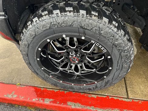 Used 2025 Ford F150 XLT w/ Equipment Group 301A Standard image 23