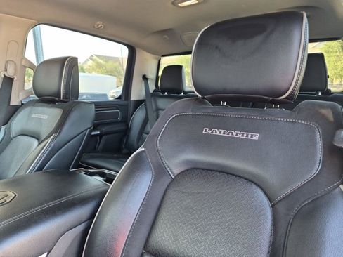 Used 2022 RAM 1500 Laramie AWD/4WD image 12