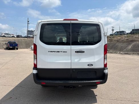Used 2026 Ford Transit 250 Low Roof w/ Load Area Protection Package RWD image 7