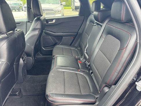Used 2024 Ford Escape ST-Line w/ Tech Pack #1 AWD/4WD image 23