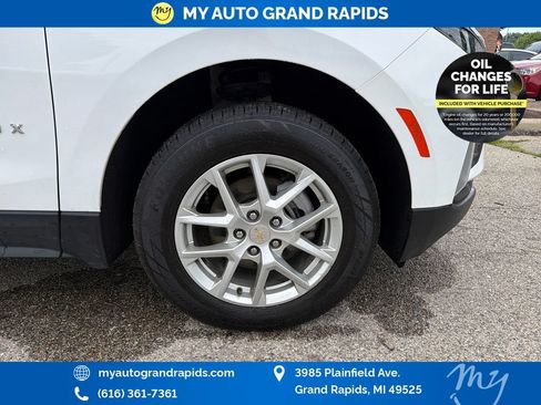 Used 2024 Chevrolet Equinox LT AWD/4WD image 31