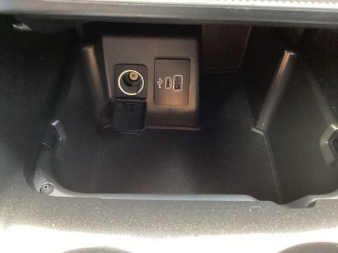 Used 2025 Ford Explorer ST-Line w/ Premium Package RWD image 26