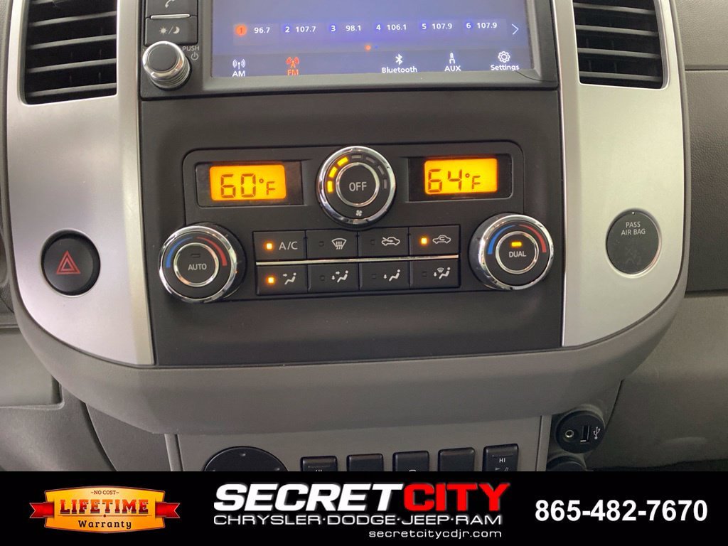 Used 2021 Nissan Frontier SV w/ Midnight Edition Floor Mats RWD image 20