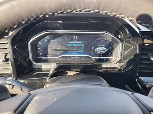 Certified 2023 Chevrolet Silverado 1500 RST w/ Convenience Package II image 29