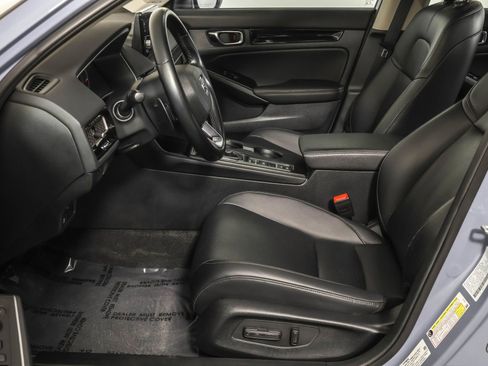 Used 2022 Honda Civic Touring image 21