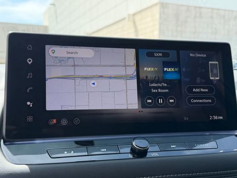 New 2026 Nissan Rogue Platinum w/ Tech Package AWD/4WD image 26