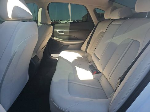 Used 2025 Hyundai Sonata SEL FWD image 9