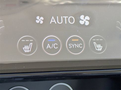 New 2026 Genesis G70 2.5T image 22