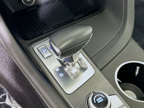 Used 2025 Genesis G70 2.5T w/ Sport Prestige Package image 21