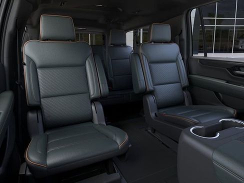 New 2026 GMC Yukon XL AT4 w/ AT4 Premium Package image 17