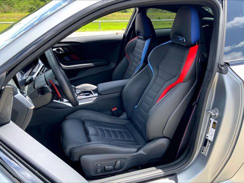 Used 2024 BMW M2 w/ Lighting Package image 7