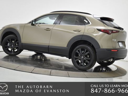 Used 2025 MAZDA CX-30 Carbon image 5