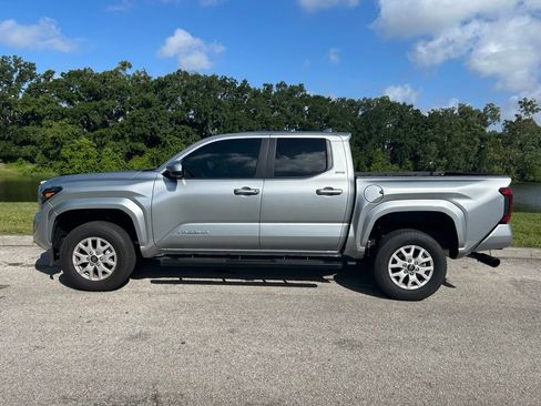 Used 2025 Toyota Tacoma SR5 RWD image 3
