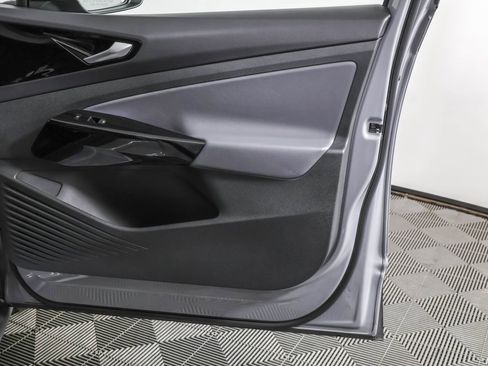 Used 2022 Volkswagen ID.4 Pro image 46