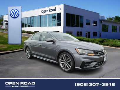 Used 2017 Volkswagen Passat 1.8T R-Line
