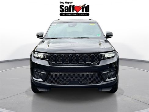 New 2025 Jeep Grand Cherokee 4WD image 7