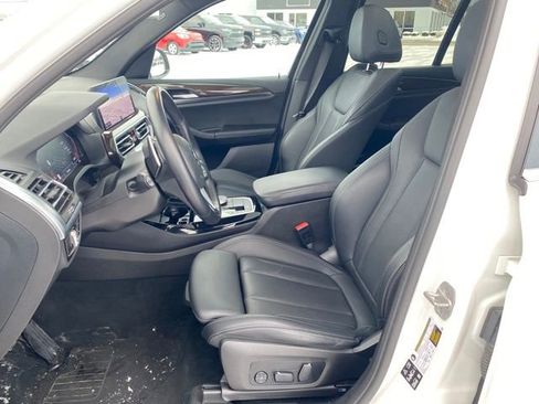 Used 2024 BMW X3 xDrive30i image 17