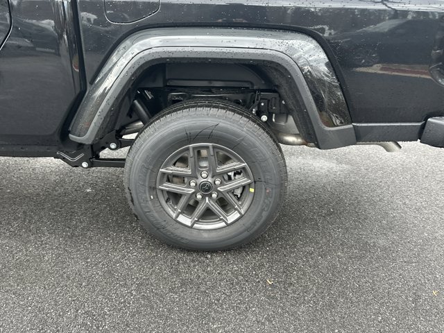 New 2026 Jeep Gladiator Sport AWD/4WD image 19