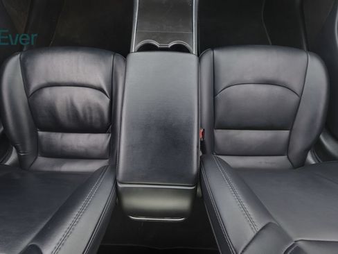 Used 2018 Tesla Model 3 Long Range RWD image 27