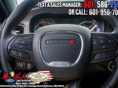 Used 2023 Dodge Charger SXT RWD image 11