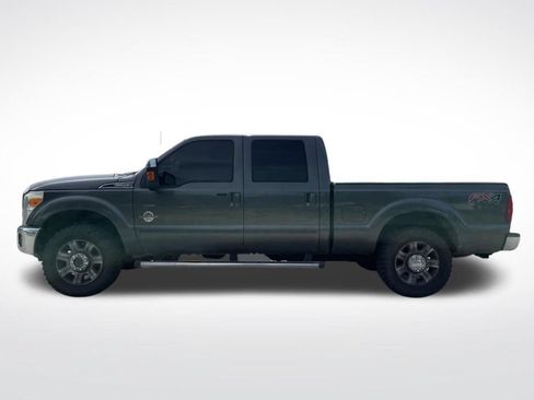 Used 2015 Ford F250 Lariat w/ Chrome Package AWD/4WD image 8