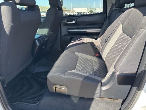 Used 2019 Toyota Tundra SR5 image 21