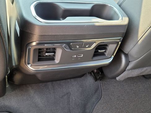 New 2026 Chevrolet Silverado 3500 High Country w/ High Country Premium Package AWD/4WD image 11