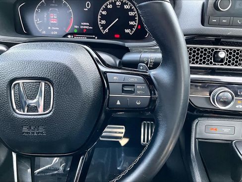 Used 2023 Honda Civic Sport image 25