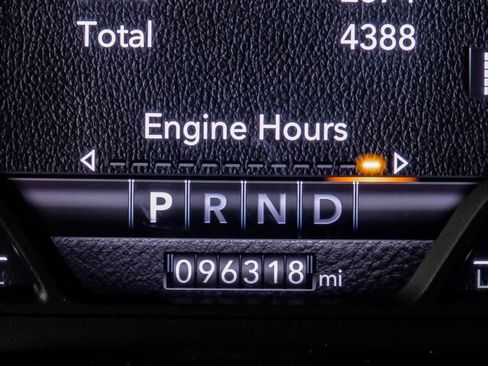 Used 2021 RAM 3500 Laramie w/ Night Edition image 20