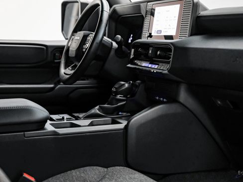 Used 2024 Toyota Land Cruiser image 49