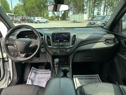 Used 2024 Chevrolet Equinox RS w/ RS Leather Package FWD image 20