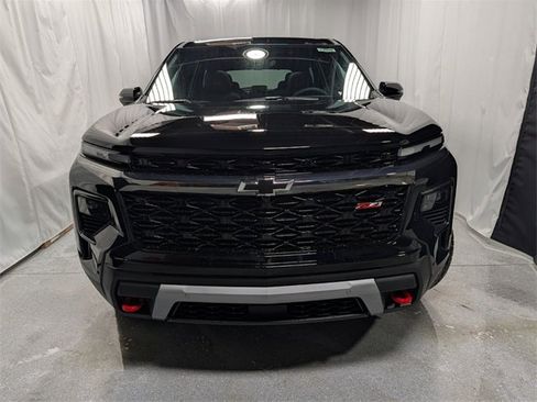 New 2026 Chevrolet Traverse Z71 w/ Enhanced Driving Package image 9