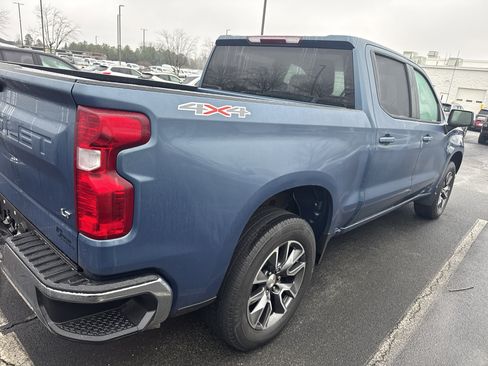 Used 2024 Chevrolet Silverado 1500 LT image 10