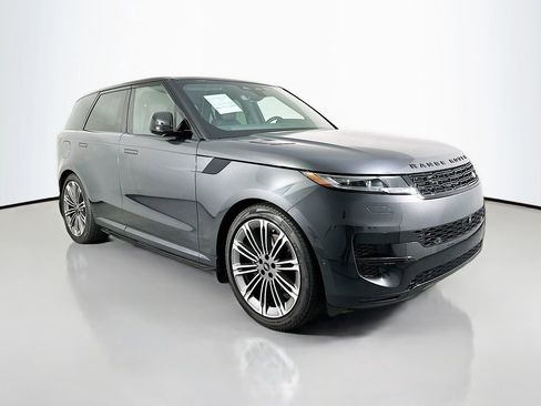 Used 2024 Land Rover Range Rover Sport SE image 7