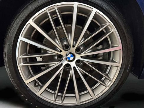 Used 2019 BMW 530i xDrive AWD/4WD image 34