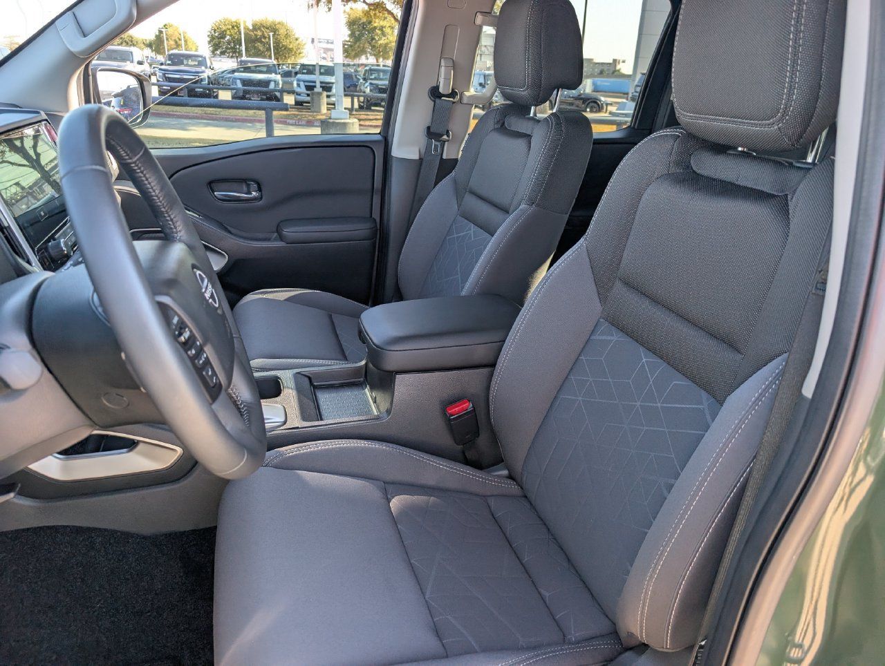 Certified 2025 Nissan Frontier SV w/ SV Convenience Package RWD image 24