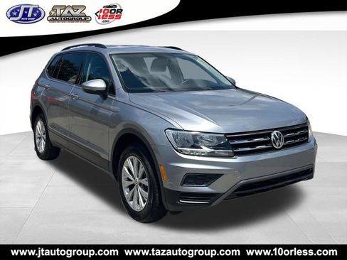 Used 2019 Volkswagen Tiguan S w/ Driver Assistance Package FWD image 1