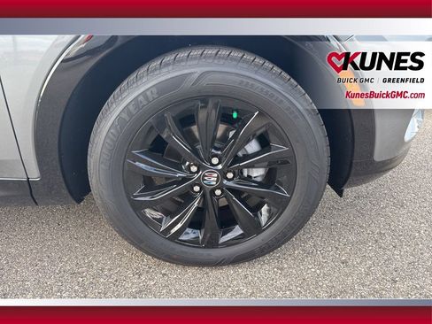 New 2026 Buick Envista Sport Touring w/ Convenience I Package image 15