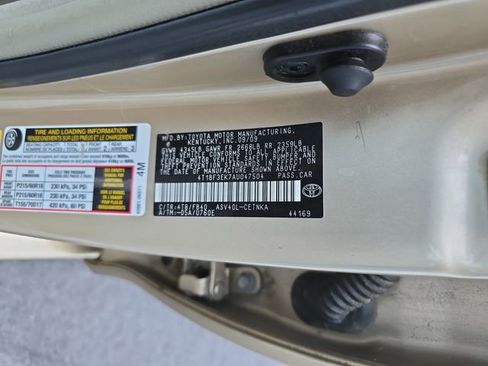 Used 2010 Toyota Camry LE FWD image 23
