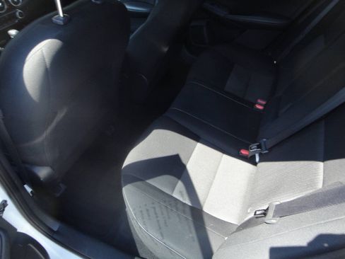 Used 2022 Nissan Sentra SV FWD image 10