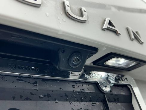 Used 2023 Volkswagen Tiguan SEL R-Line AWD/4WD image 45